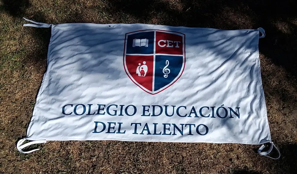 Institution flag photo